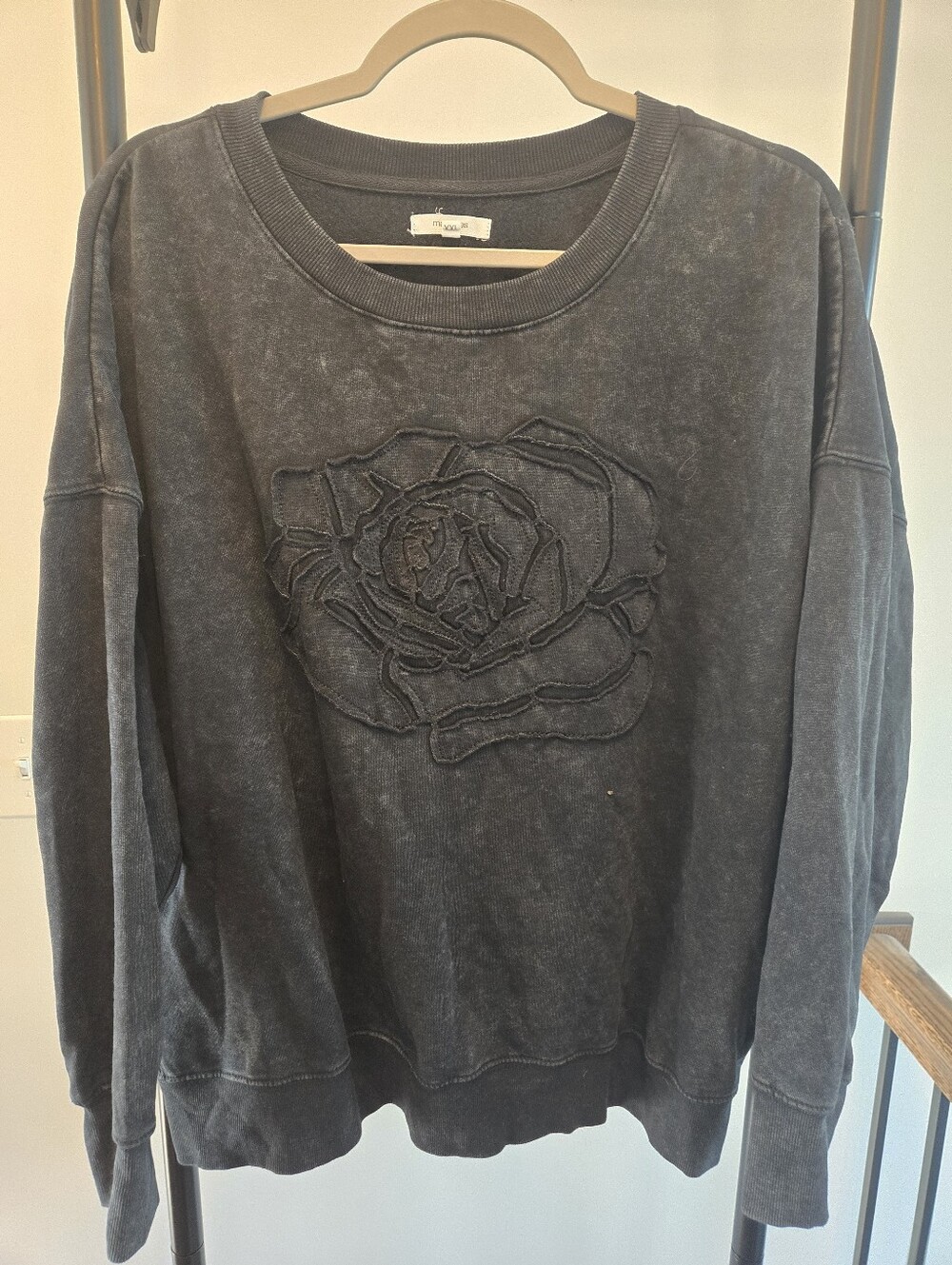 Maurices Black Washed Rose Sweatshirt XXL Oversized Vintage-Inspired Pullover
